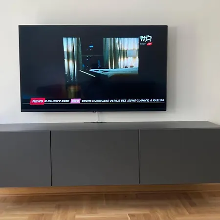 Grey Lux Lejlighed Pirot