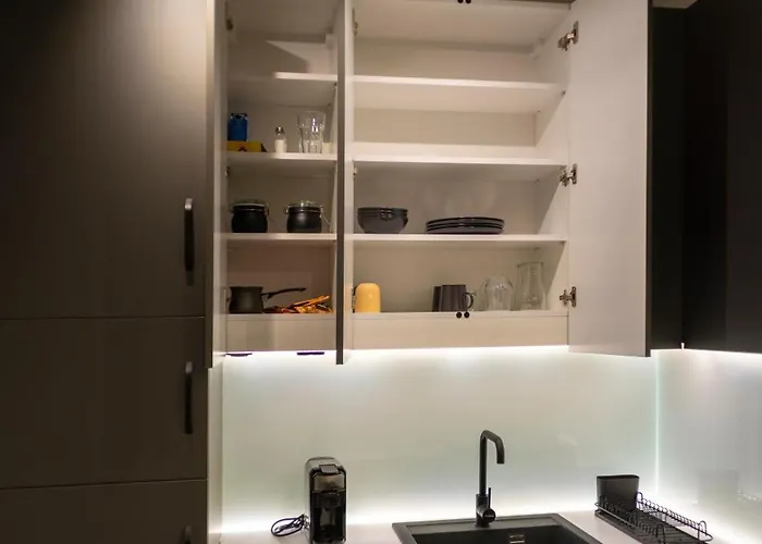 Grey Lux 아파트 *