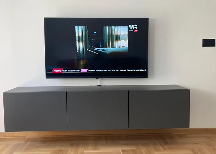 Grey Lux 아파트 피로트